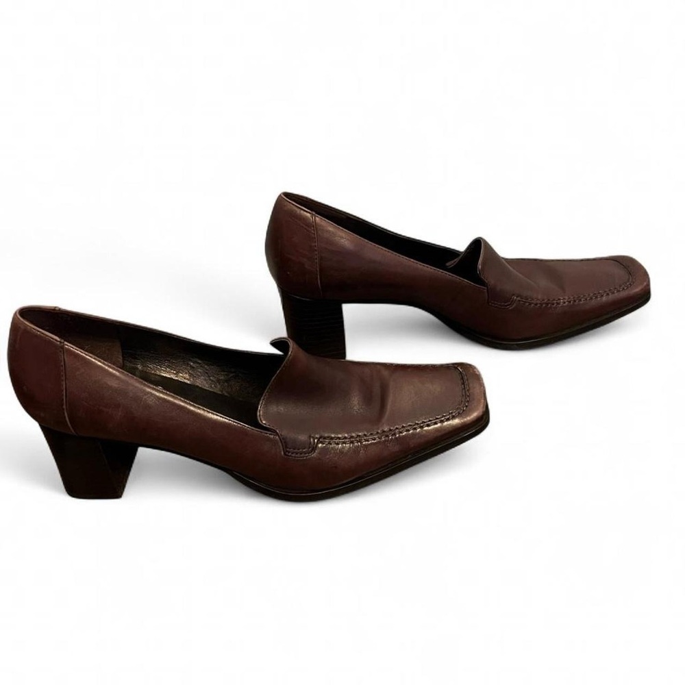 Nickels Classic Brown Leather chunky heel loafer women’s size 9 square toe